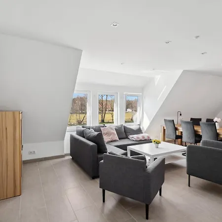 Hof Heideglueck * شنيفردينغين